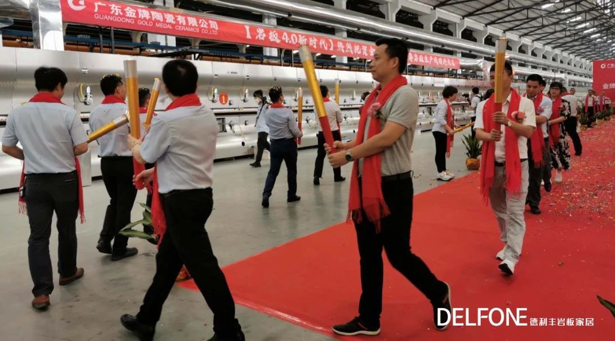 德利豐巖板家居，新增巖板生產線成功點火(圖5)