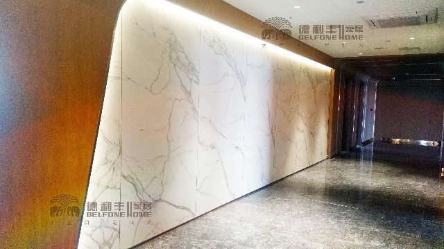 大巖板應用案例|輕松駕馭高顏值，巖板墻面玩出(圖2)