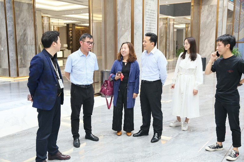 中建裝配設計院溫啟彬院長一行蒞臨金牌企業,(圖2) 中建裝配設計院溫啟彬院長一行蒞臨金牌企業,(圖2)